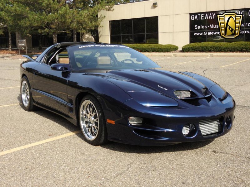 Pontiac Firebird Trans am 2002
