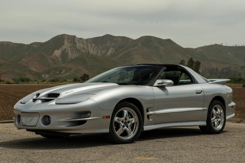 Pontiac Trans am 2002
