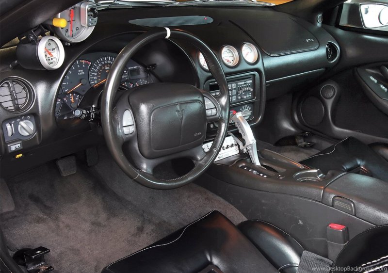 Pontiac Firebird ws6 салон