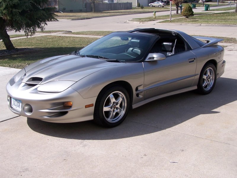 Pontiac Firebird 1998
