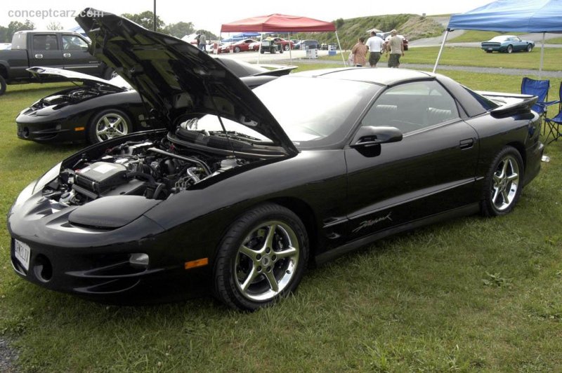 Pontiac Firebird Trans am 2002