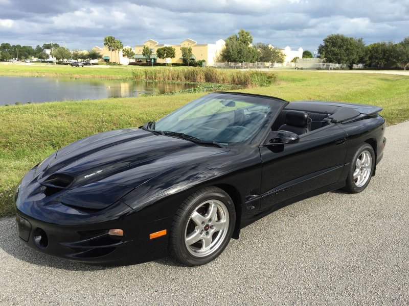 Pontiac Trans am 2002