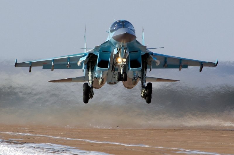 Су-34 двухдвигательный реактивный самолёт