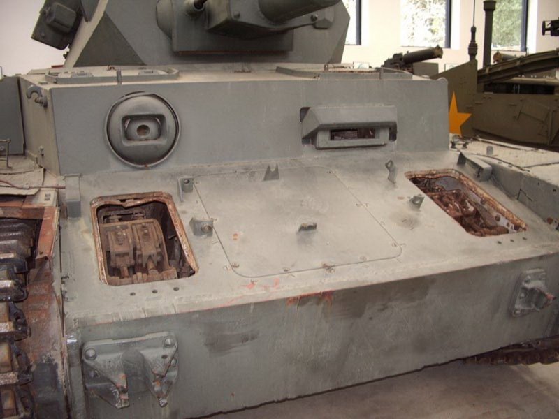 Люк мехвода на PZ 3