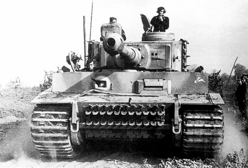 Немецкий танк тигр в 1943