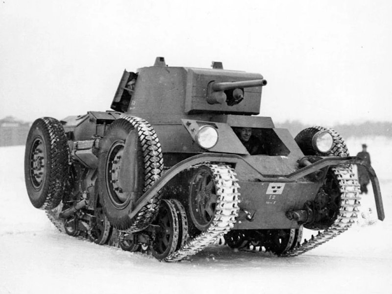Колёсно-гусеничные танки l30