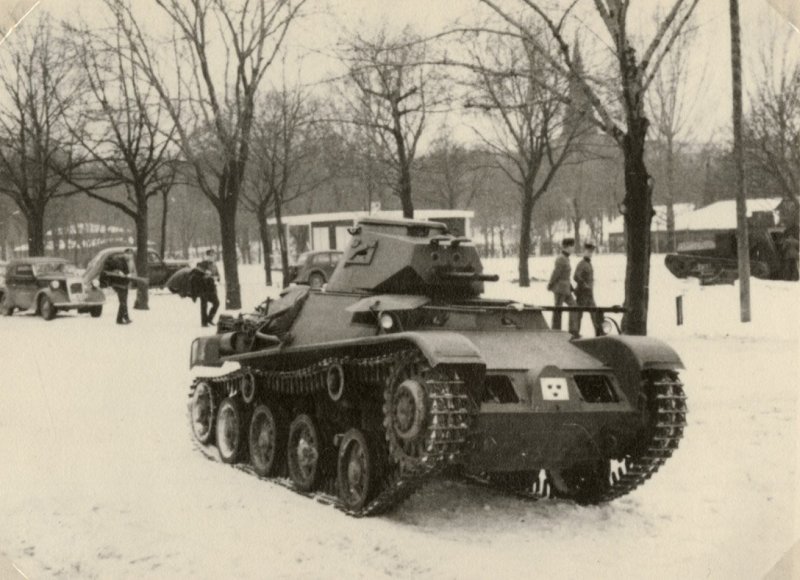 Landsverk 120 (l-120)