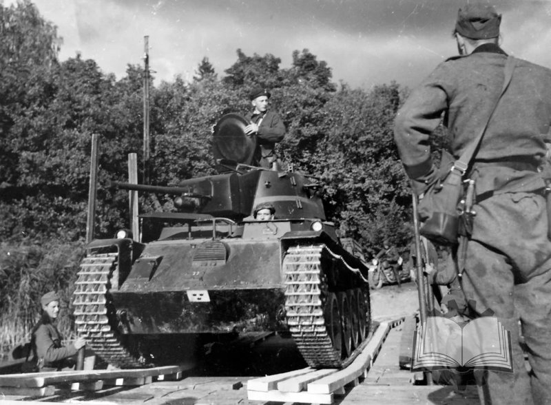 Landsverk l-10