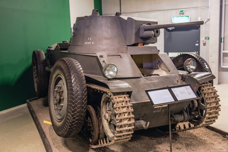 Колесно-гусеничный танк т-29