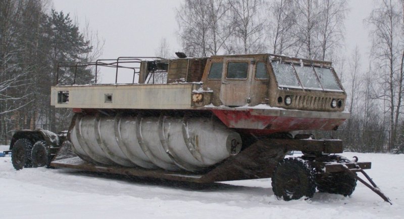 ЗИЛ-4904 шнекороторный снегоболотоход вездеход
