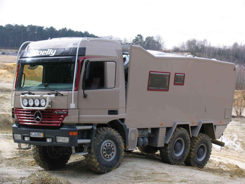 Unimog автодом 6+6