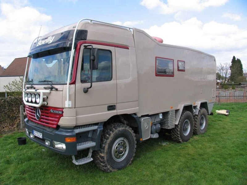 Автодом Mercedes Actros 6x6