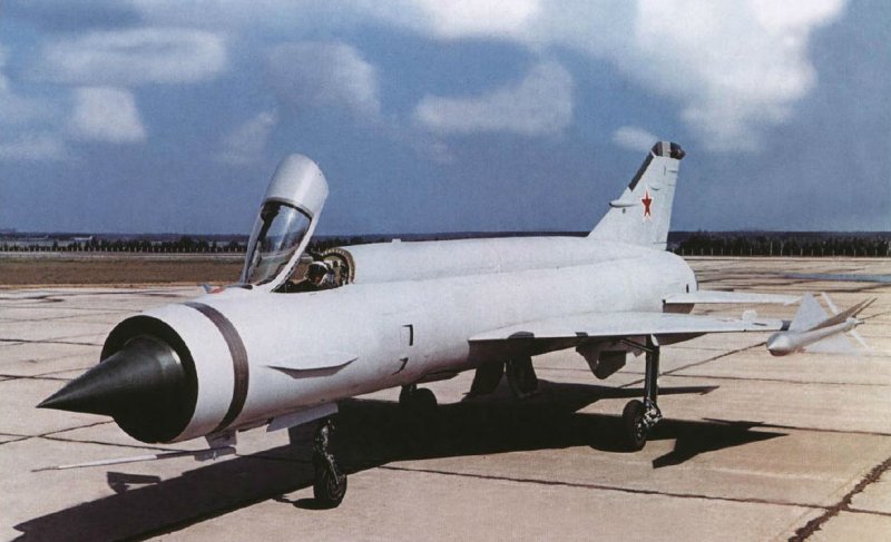 Е152м перехватчик