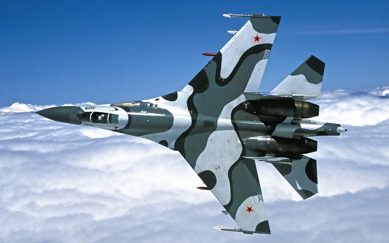 Истребитель Су-27