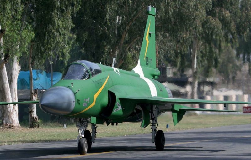 JF 17 истребитель