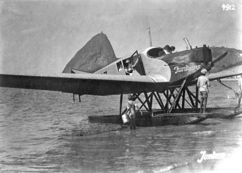 Юнкерс 13