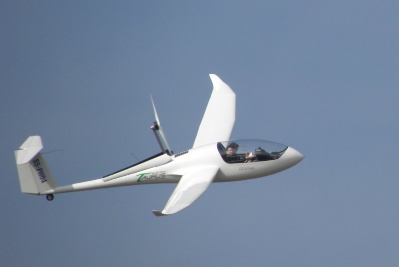 Pipistrel Taurus m