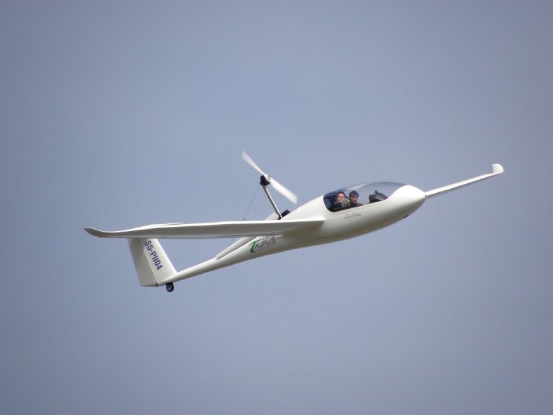 Самолет Pipistrel Taurus g4