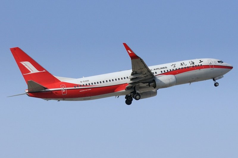Boeing 737-800 Georgian Airways
