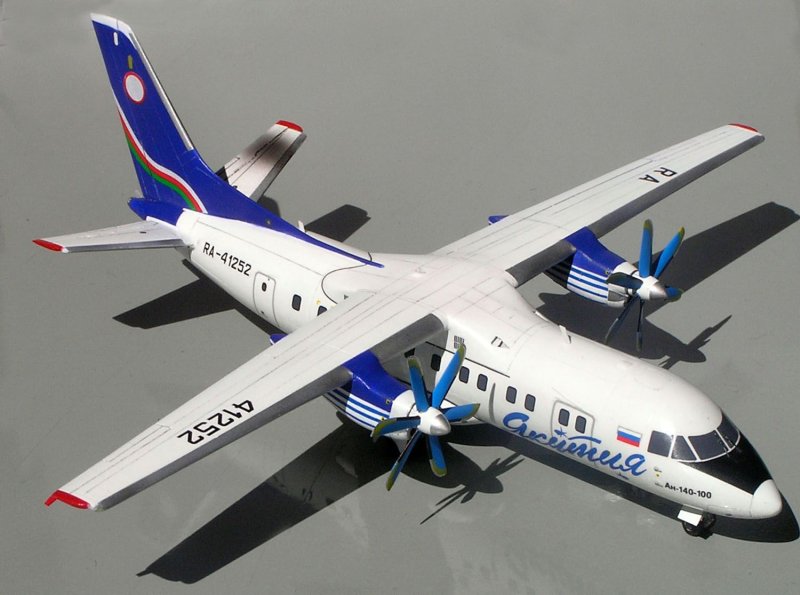 АН 140 Якутия
