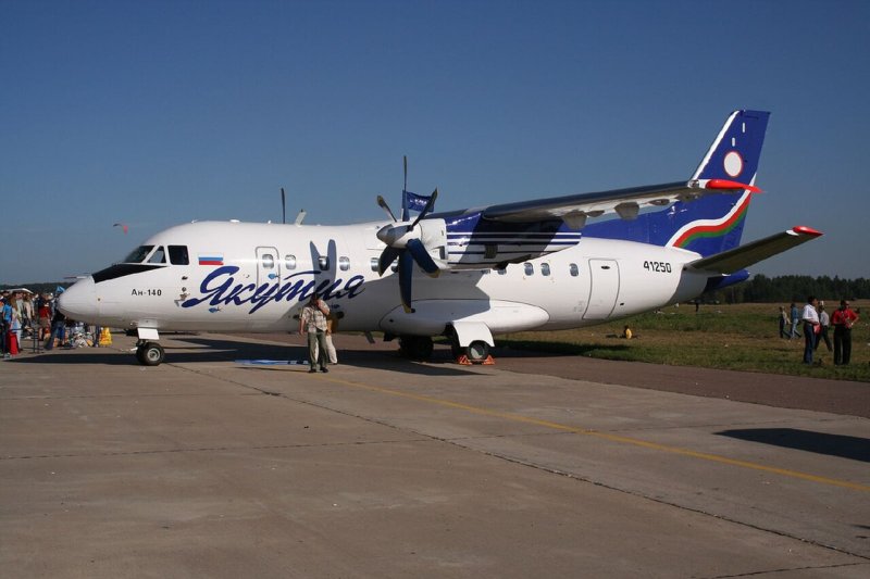Турбовинтовой самолет АН-140