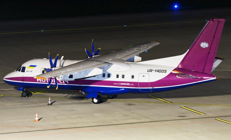 Турбовинтовой самолет АН-140