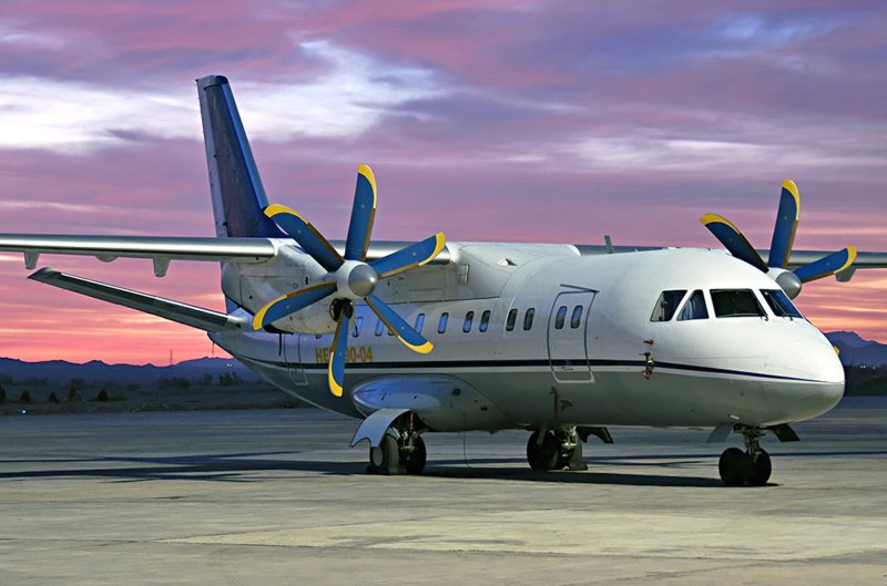Турбовинтовой самолет АН-140
