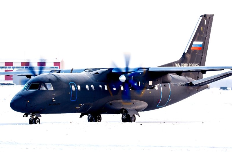 Турбовинтовой самолет АН-140