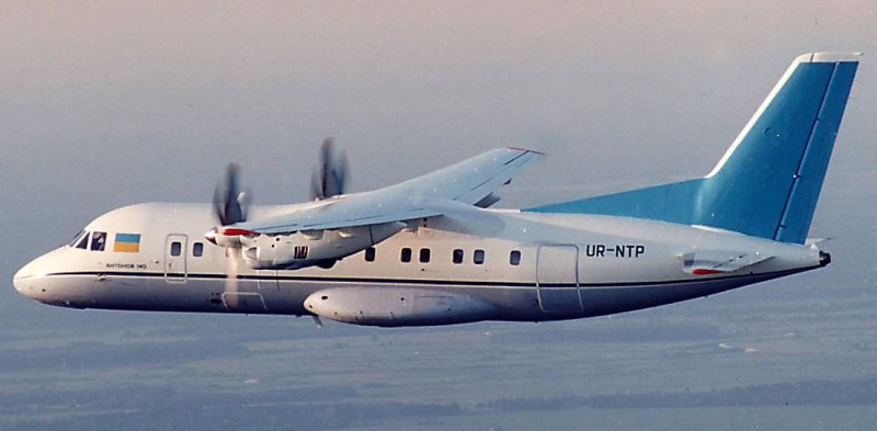 Турбовинтовой самолет АН-140