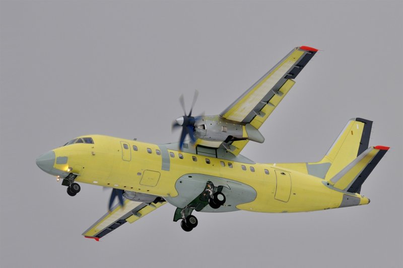 Турбовинтовой самолет АН-140