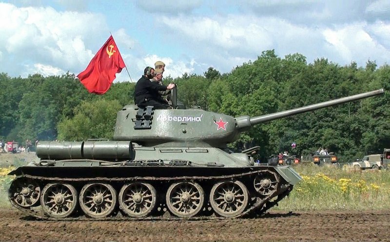 Русский танк т 34