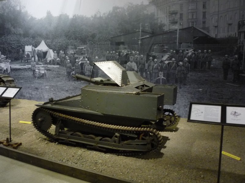 Легкий танк Виккерс Карден Ллойд МК IV