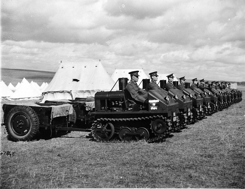 Трактор Vickers-Carden-Loyd