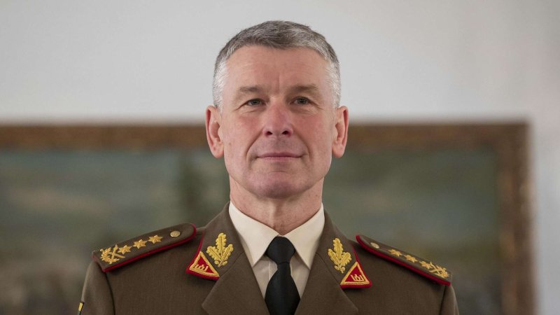Командующий вс Литвы Вальдемарас Рупшис