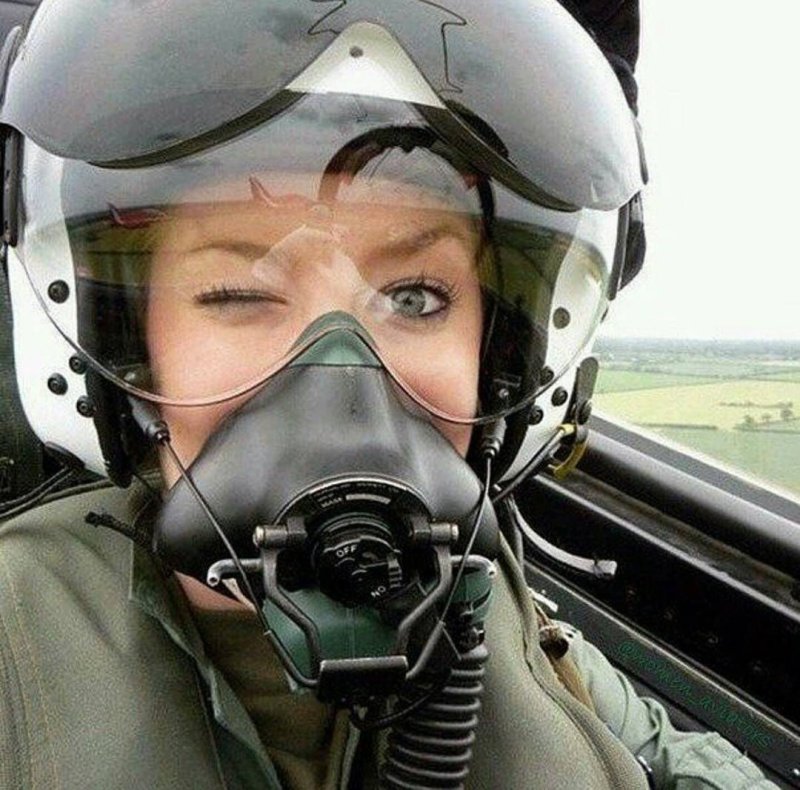 Шлем военного летчика