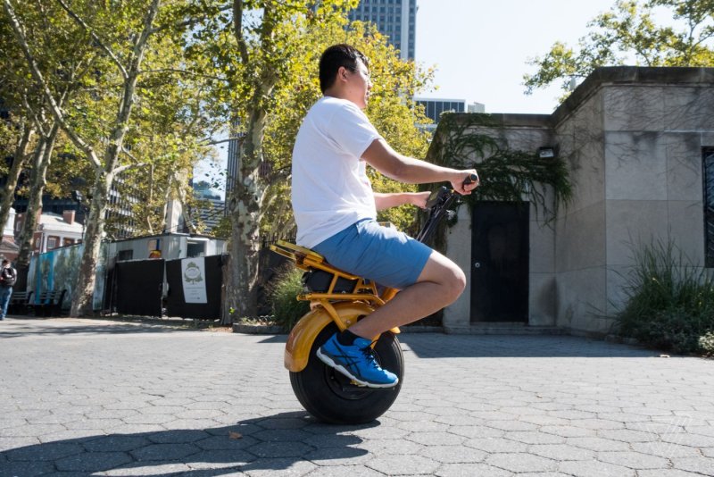 Superride self-Balancing Electric Unicycle