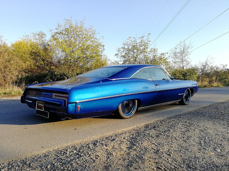 Pontiac Bonneville Самара