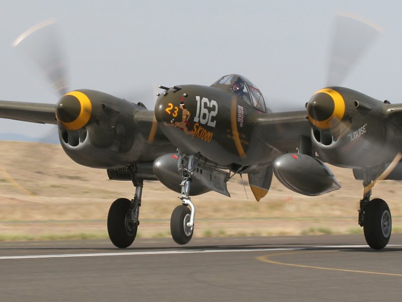 Самолёт Lockheed p-38 Lightning