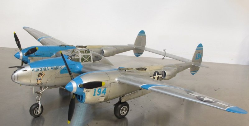 Самолет p-38f "Лайтинг"
