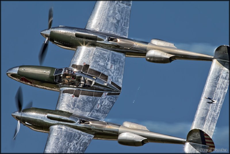 Самолёт Lockheed p-38 Lightning