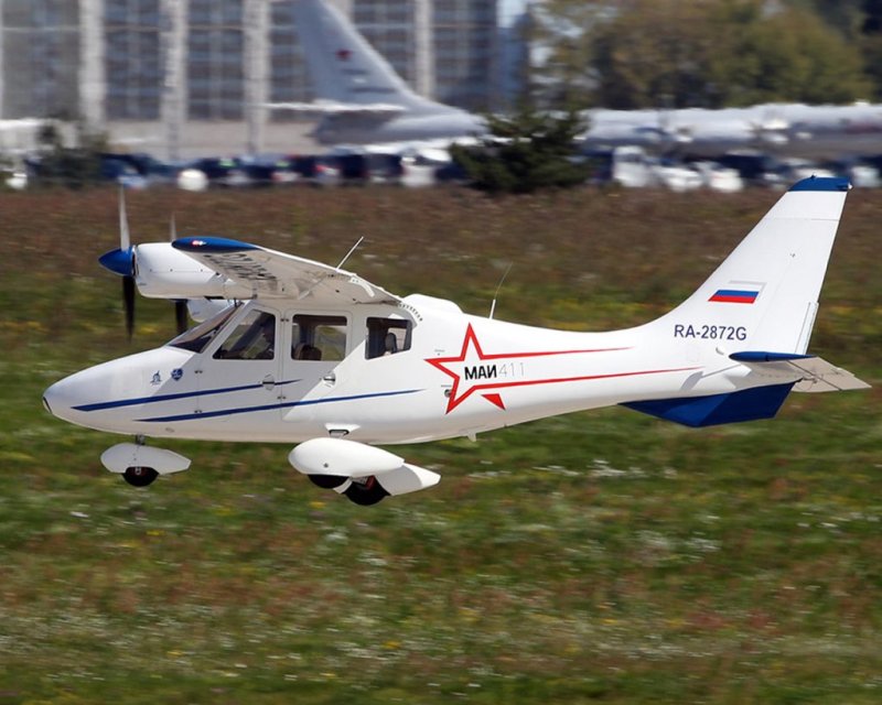 КЭМЗ МАИ 411