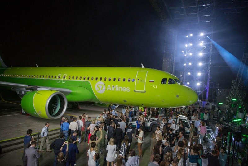 A220 Neo s7
