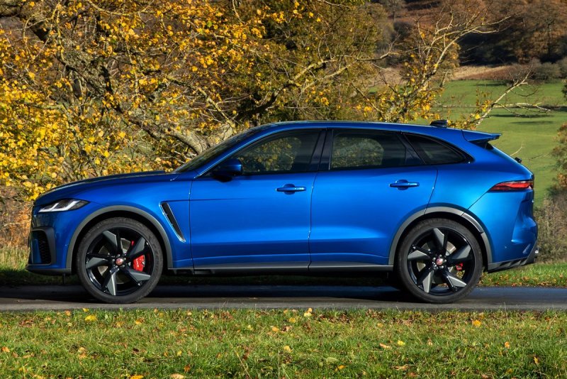 Jaguar f Pace SVR 2022