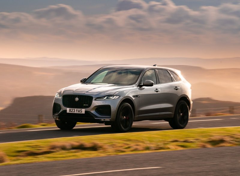 Ягуар f Pace 2021