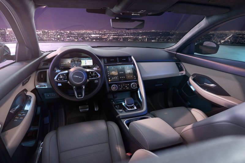 Jaguar e-Pace 2021 обновленный