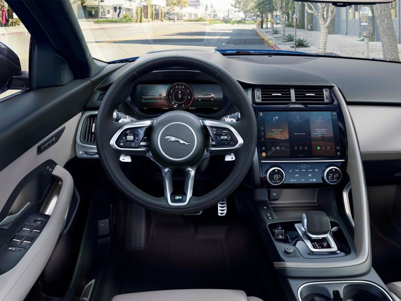 Jaguar e-Pace 2021