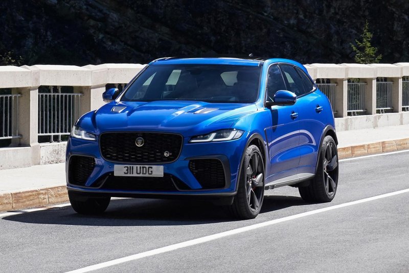 Новый Ягуар f-Pace SVR 2021
