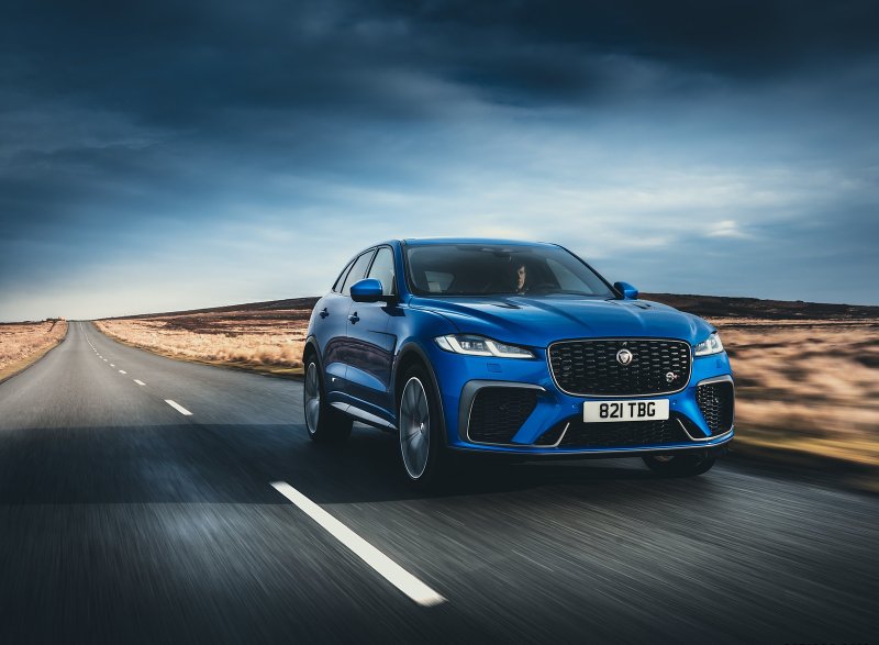 Ягуар f Pace 2022 SVR