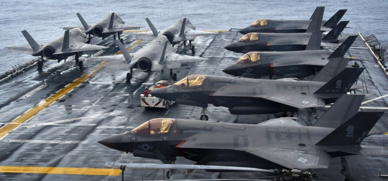 F 35 на авианосце