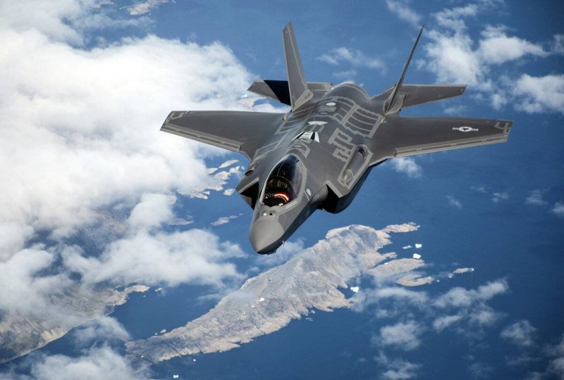 Истребитель США F-35